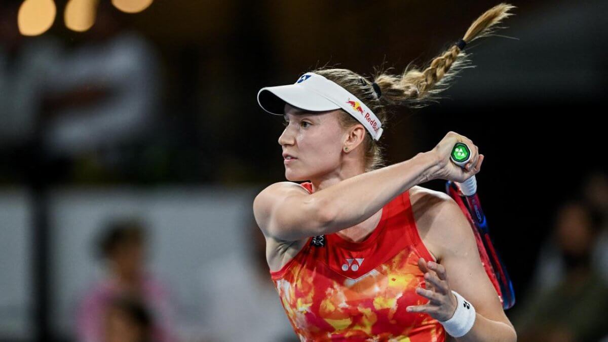 Рыбакина одержала победу над экс-первой ракеткой мира на турнире Australian Open