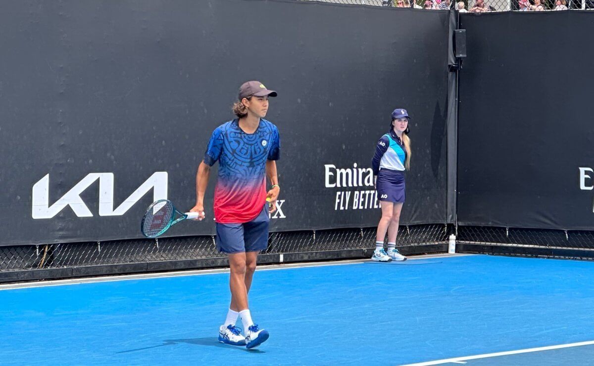 16-летний казахстанец устроил сенсацию на Australian Open Juniors