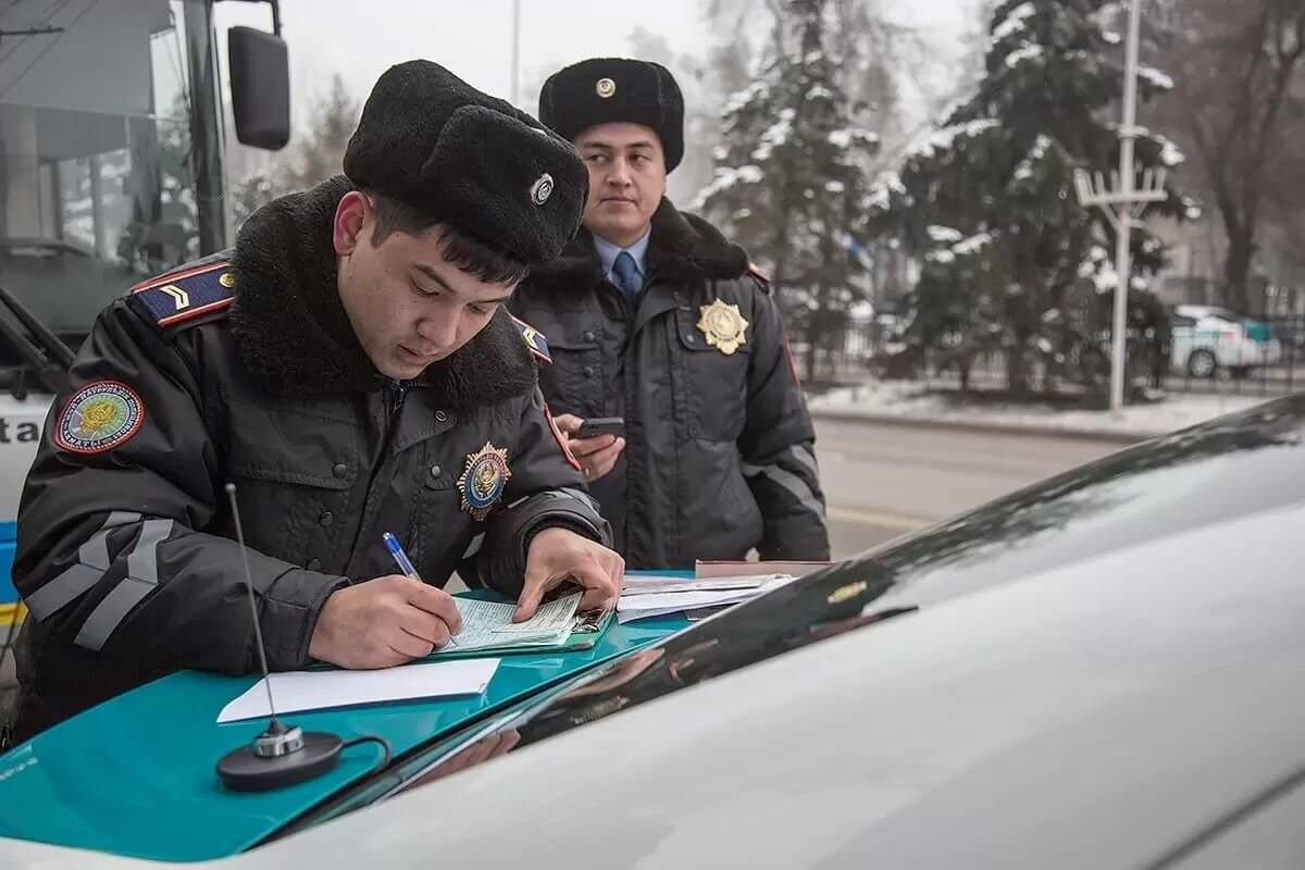 В Казахстане выросли штрафы за нарушение ПДД