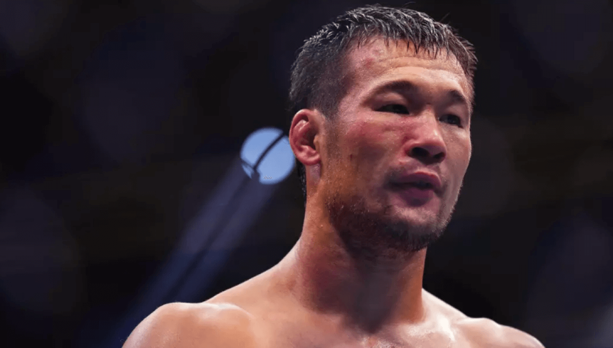 Рахмонова «лишили» чемпионского боя в UFC