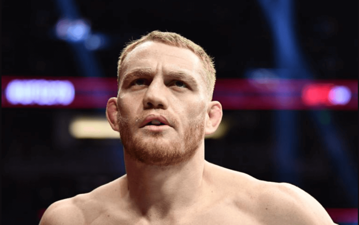 Новый чемпион UFC не уважает Рахмонова?