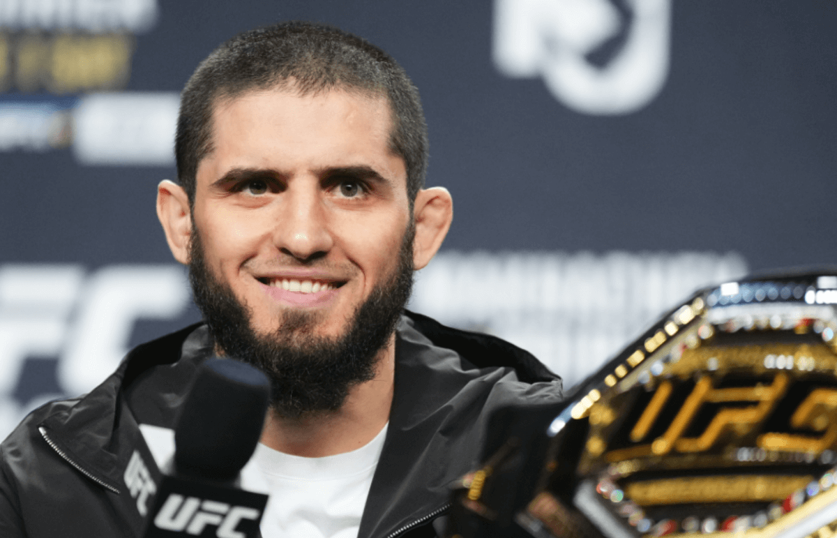 Новый чемпион UFC уверен: Махачева можно нокаутировать