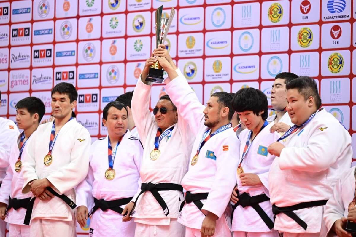 Казахстан обыграл Бразилию на чемпионате мира