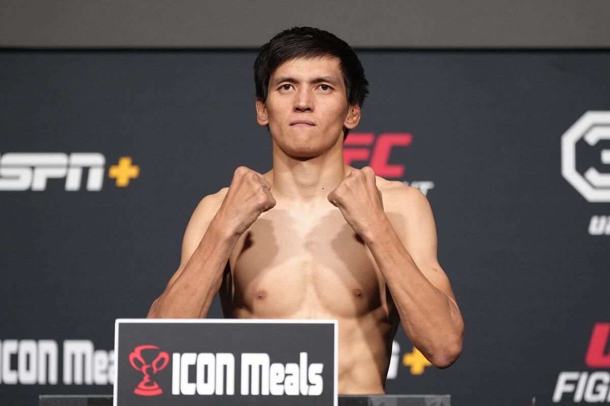 Звезда казахстанского ММА возвращается в UFC
