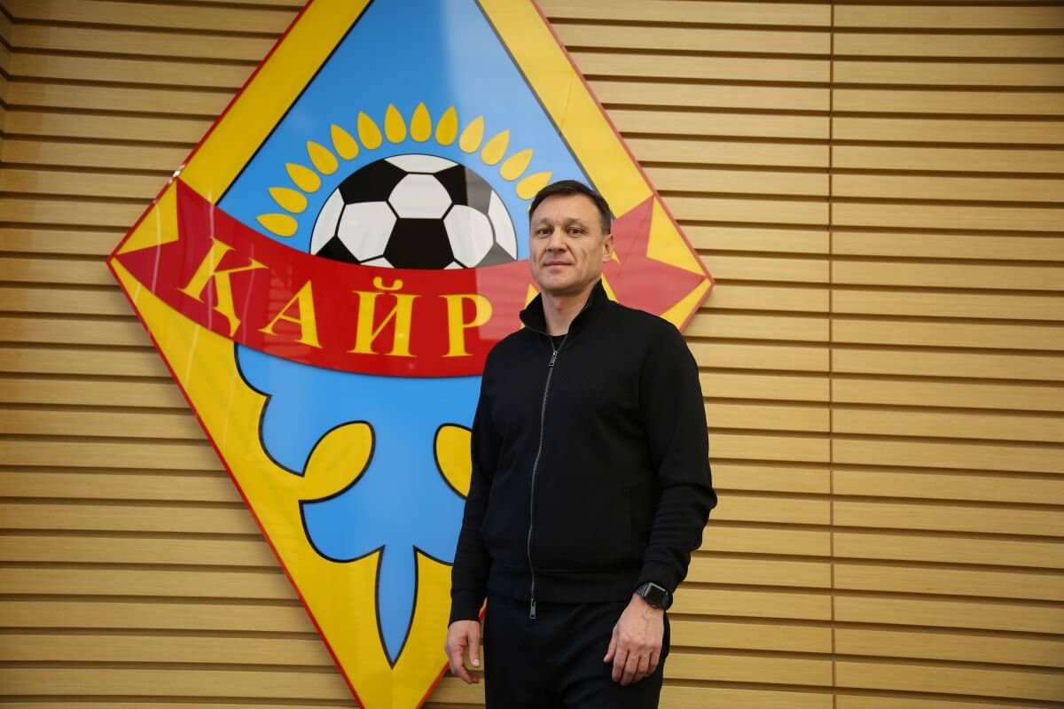 В руках "Актобе" находится будущее тренера "Кайрата"