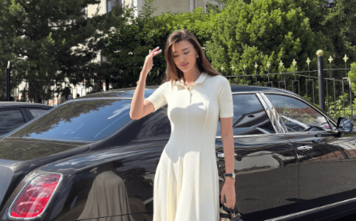 Сабина Алтынбекова удивила новым образом