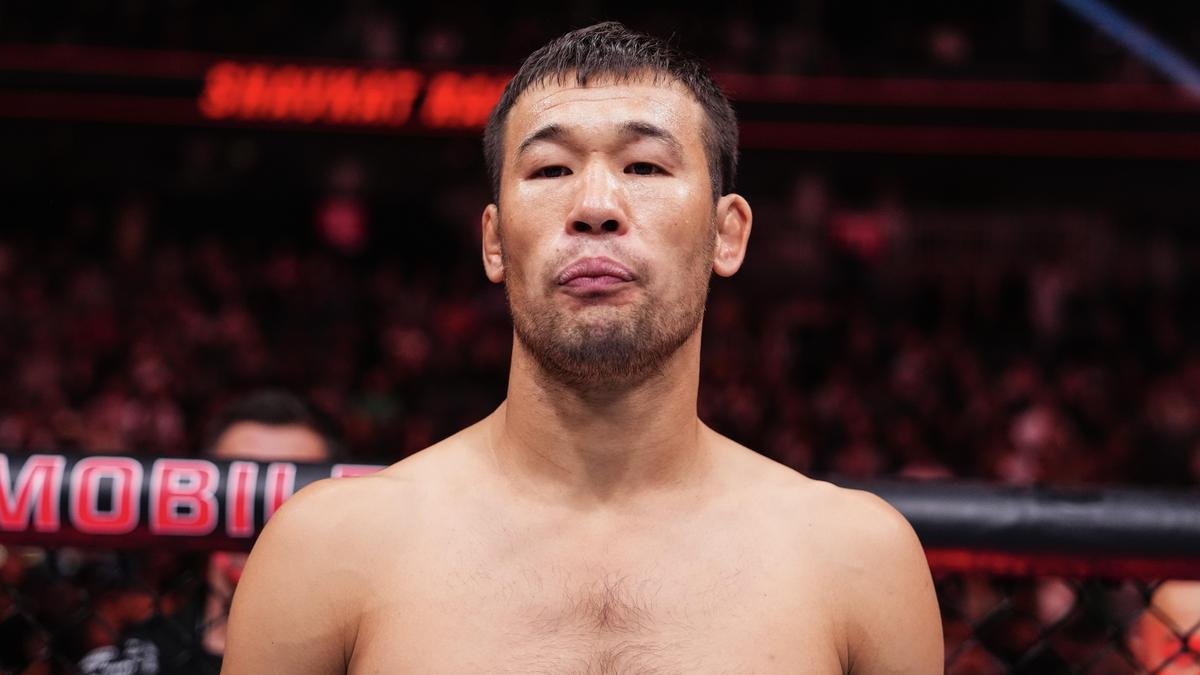 Шавкат Рахмонов не заслуживает титульного боя в UFC