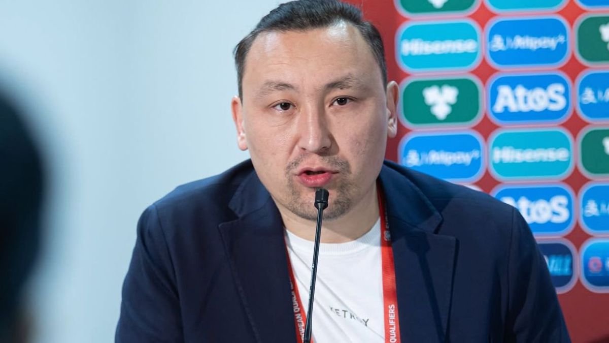 Ермухамед Маулен покинул сборную Казахстана на фоне скандала
