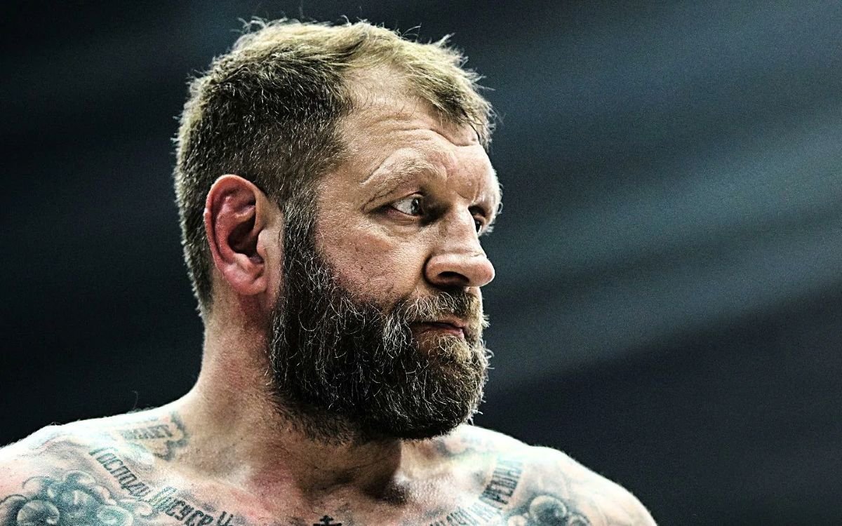 Емельяненко признался в финансовой бедности