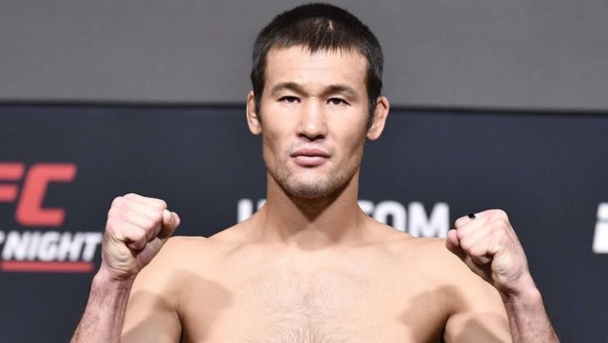 "Он дикарь": как Рахмонов дрался в UFC с травмой