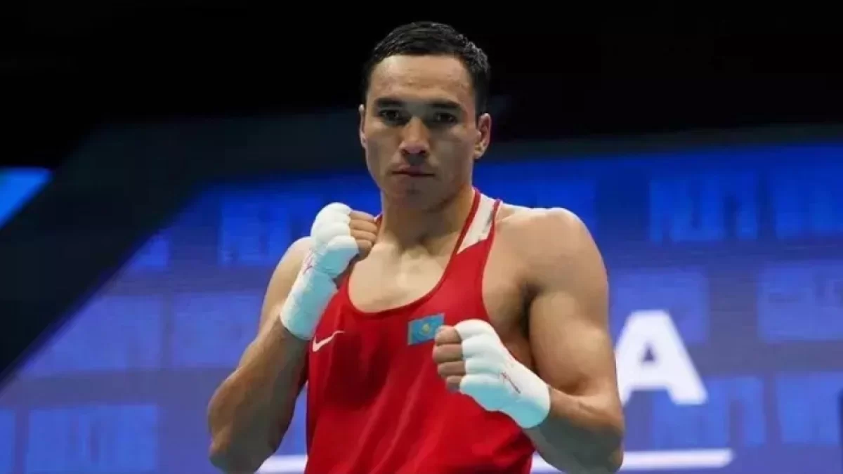 Казахстанский боксёр дебютирует в профи против чемпиона IBF и WBO