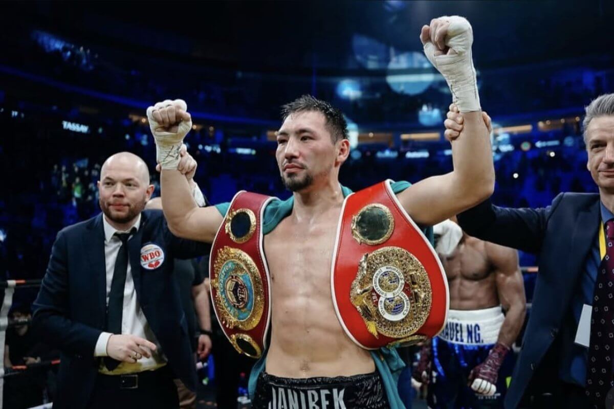 Жанибек Алимханулы подписал контракт на бой с чемпионом мира