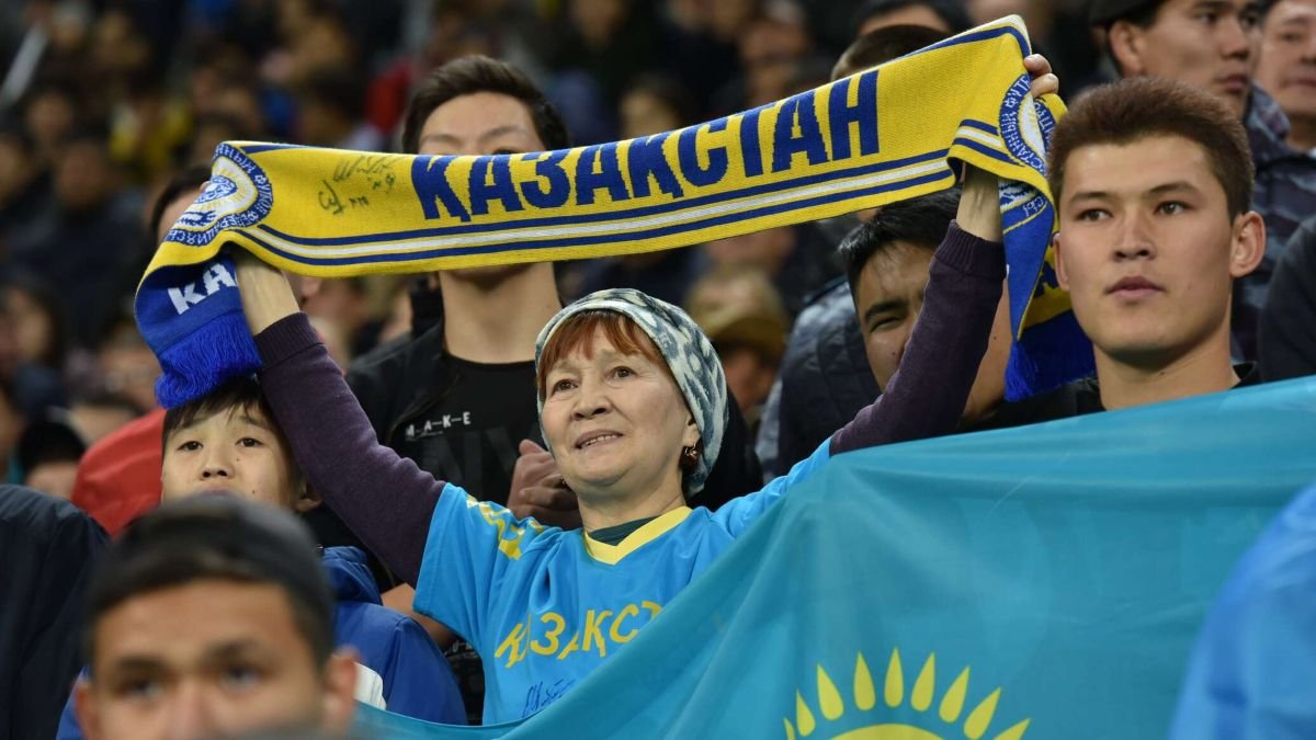 КФФ закупит футбольные шарфы на 3 миллиона тенге