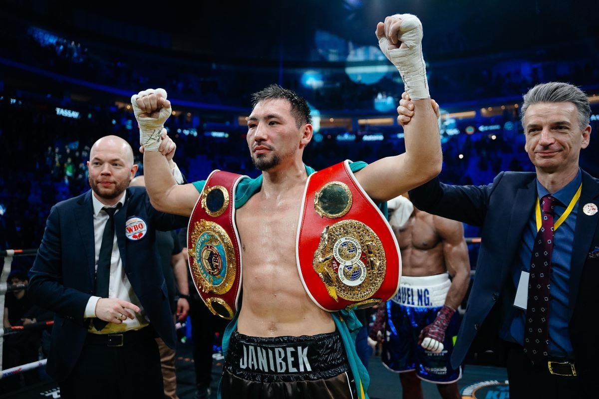 Жанибека Алимханулы признали абсолютным чемпионом по боксу