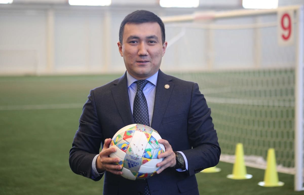 Главу Qazsport требуют уволить после скандала с матчем "Кайрата"