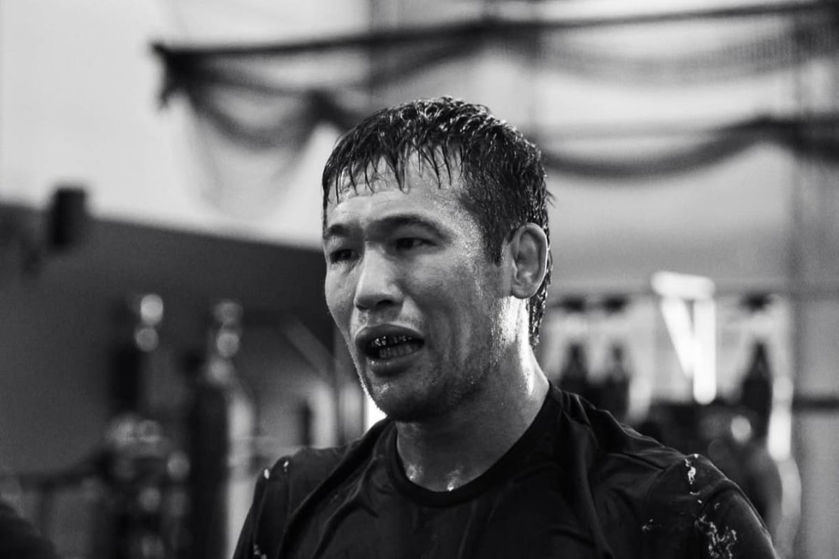 UFC объявила планы на октябрь: Как это отразилось на Рахмонове?