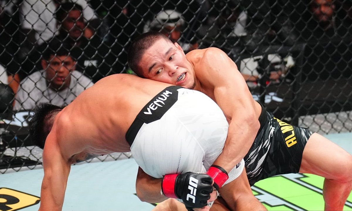 Асу Алмабаеву анонсировали чемпионский бой в UFC