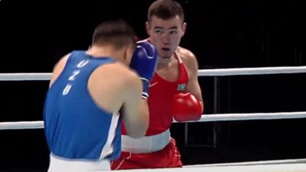 Узбекистанец отправил казахстанца в нокаут на чемпионате Азии