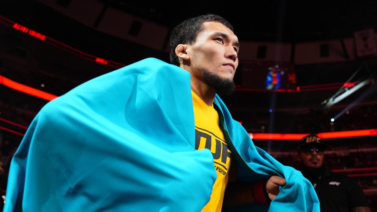 Бой казахстанца за контракт с UFC завершился сенсацией