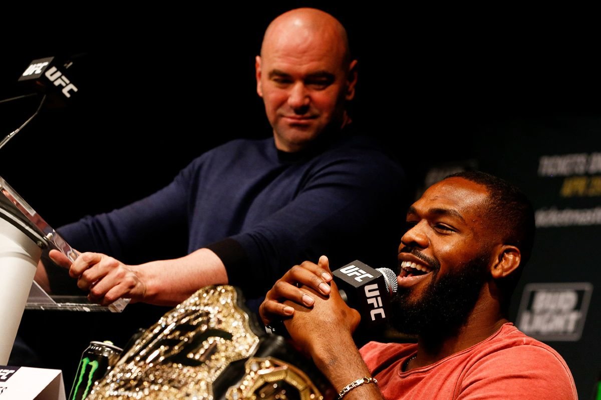Глава UFC в ярости на легенду: Макгрегор и Джонс под угрозой