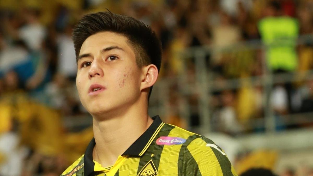 Дастан Сатпаев назвал своих кумиров в футболе