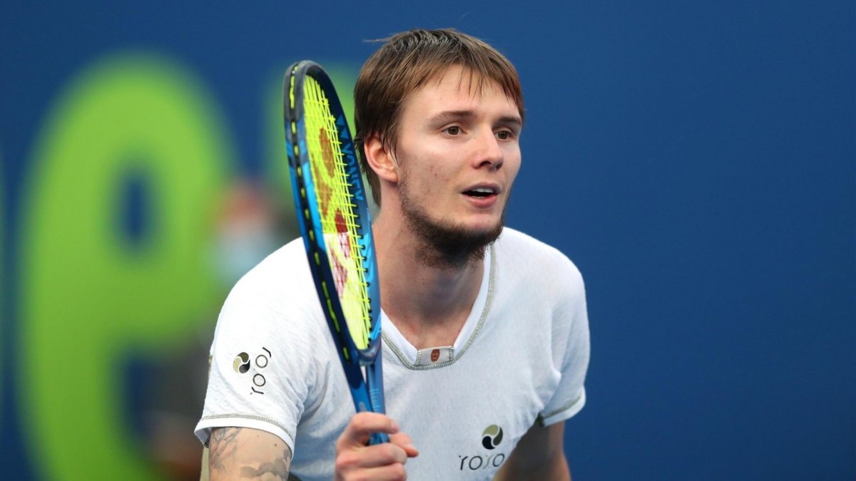 Александр Бублик обыграл бывшую третью ракетку мира на старте US Open