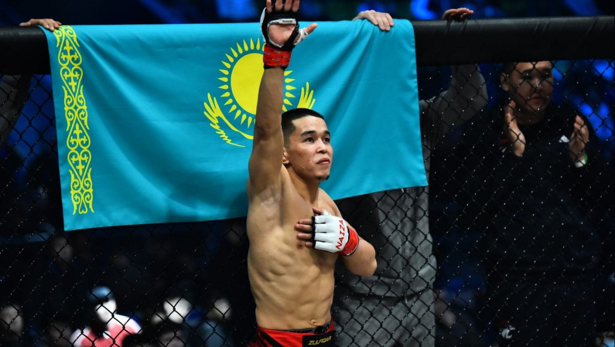 Он бился за пояс: известен новый соперник Асу Алмабаева в UFC