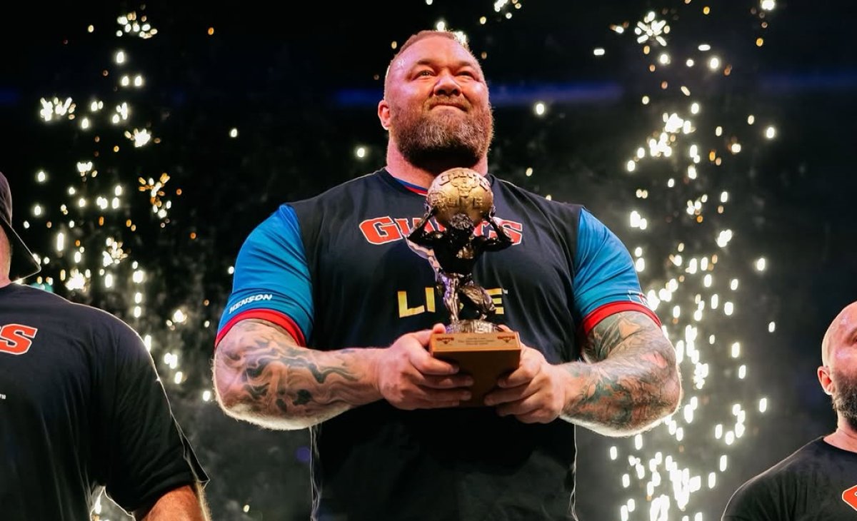 Актер из «Игры престолов» обновил мировой рекорд в становой тяге