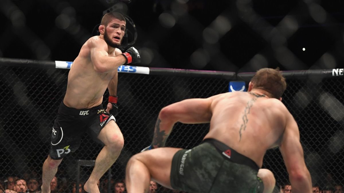 Хабибу Нурмагомедову присвоили первое поражение в UFC