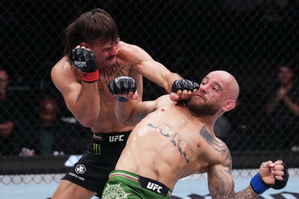 Турнир UFC 259: Жёсткий нокаут в главном бою и другие итоги (Видео)