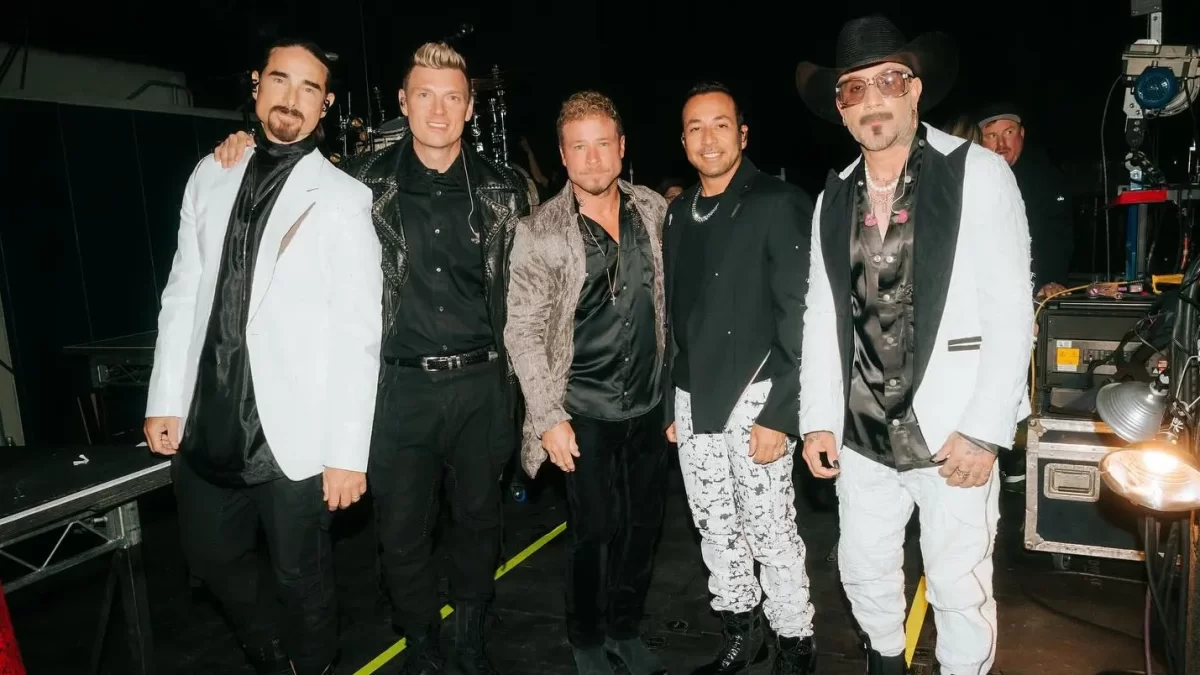Почему не Корж? Концерт Backstreet Boys прошел за 10 дней до матча с «Реалом»