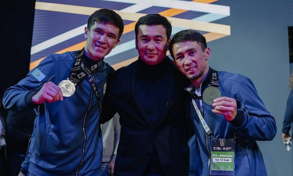 Я плакал: Торехан Сабырхан рассказал как старший брат бил его