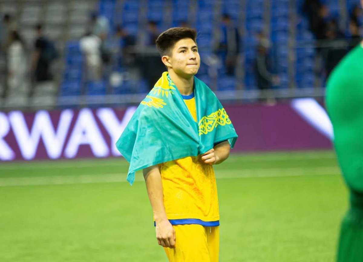 Эксперт: УЕФА может забанить казахстанский футбол из-за приватизации клубов