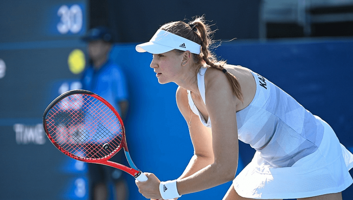 Елена Рыбакина узнала соперницу в финале Итогового турнира WTA