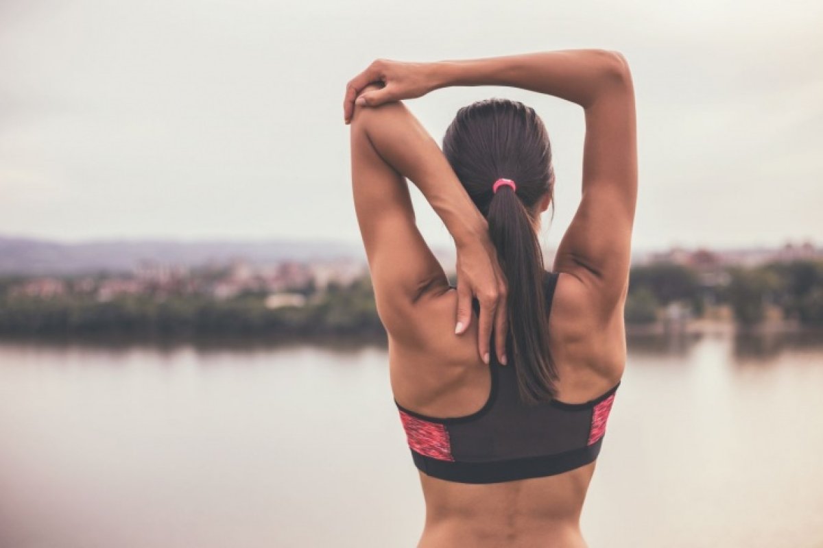 Пять неочевидных упражнений для идеальной осанки назвала балерина