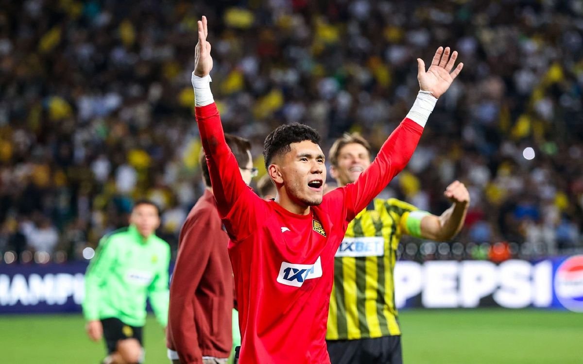 Темирлан Анарбеков вошел в топ-2 лучших игроков Лиги чемпионов