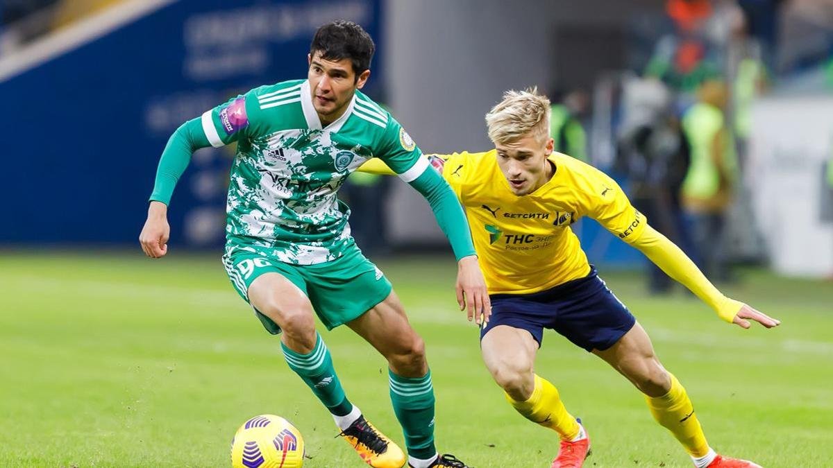 «Всего 6 матчей за сезон»: Марат Быстров может перейти в «Ордабасы»