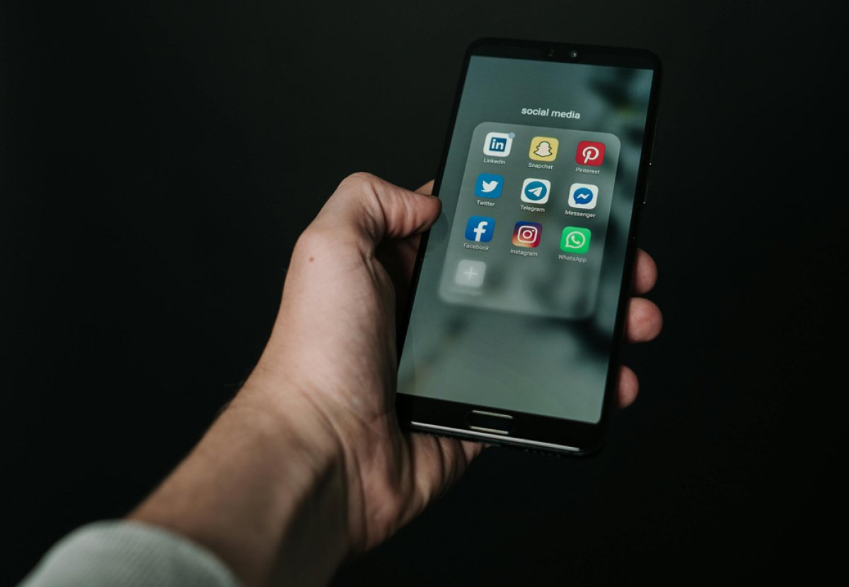 Meta сокращает инвестиции в метавселенную и готовится к увольнениям