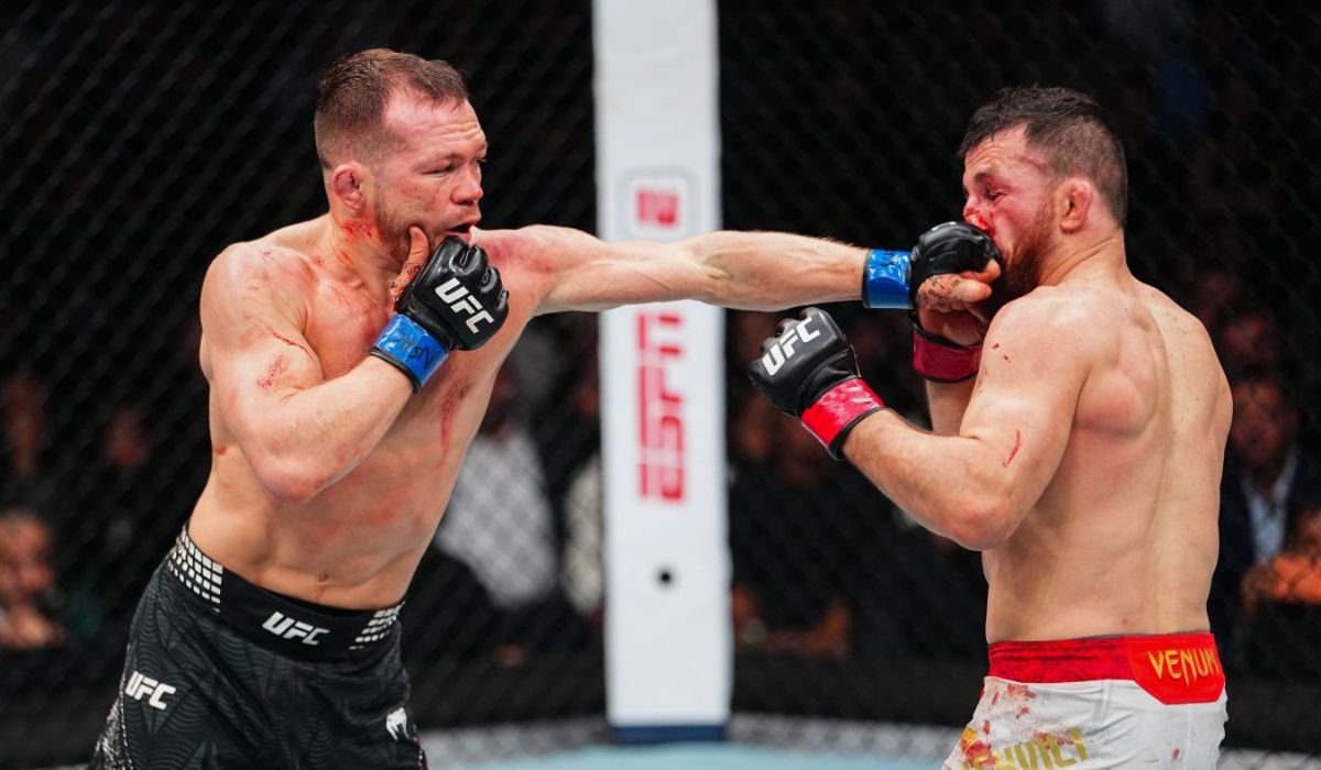 Петр Ян победил Двалишвили на UFC 323: видео боя и разбор