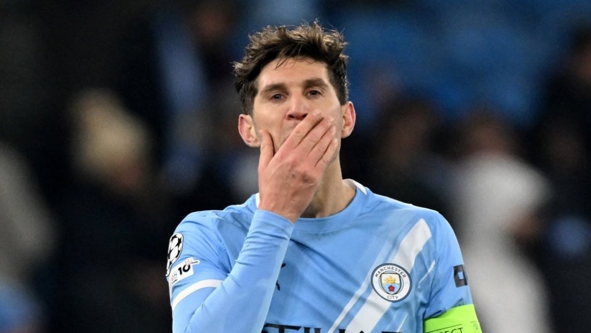 Защитник «Манчестер Сити» не сыграет против «Реала» из-за ёлки