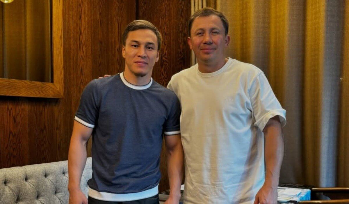 Казахстанского боксера исключили из топ-15 рейтинга WBA