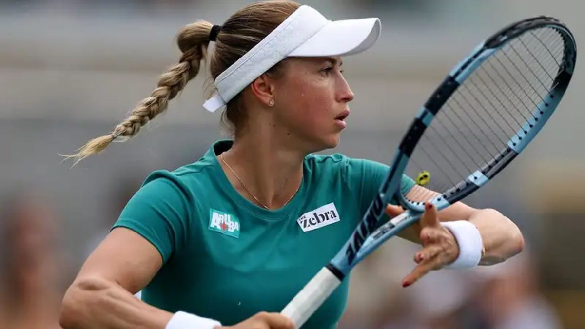 Юлия Путинцева проиграла 13-й ракетке мира на турнире WTA 1000 в Ухане