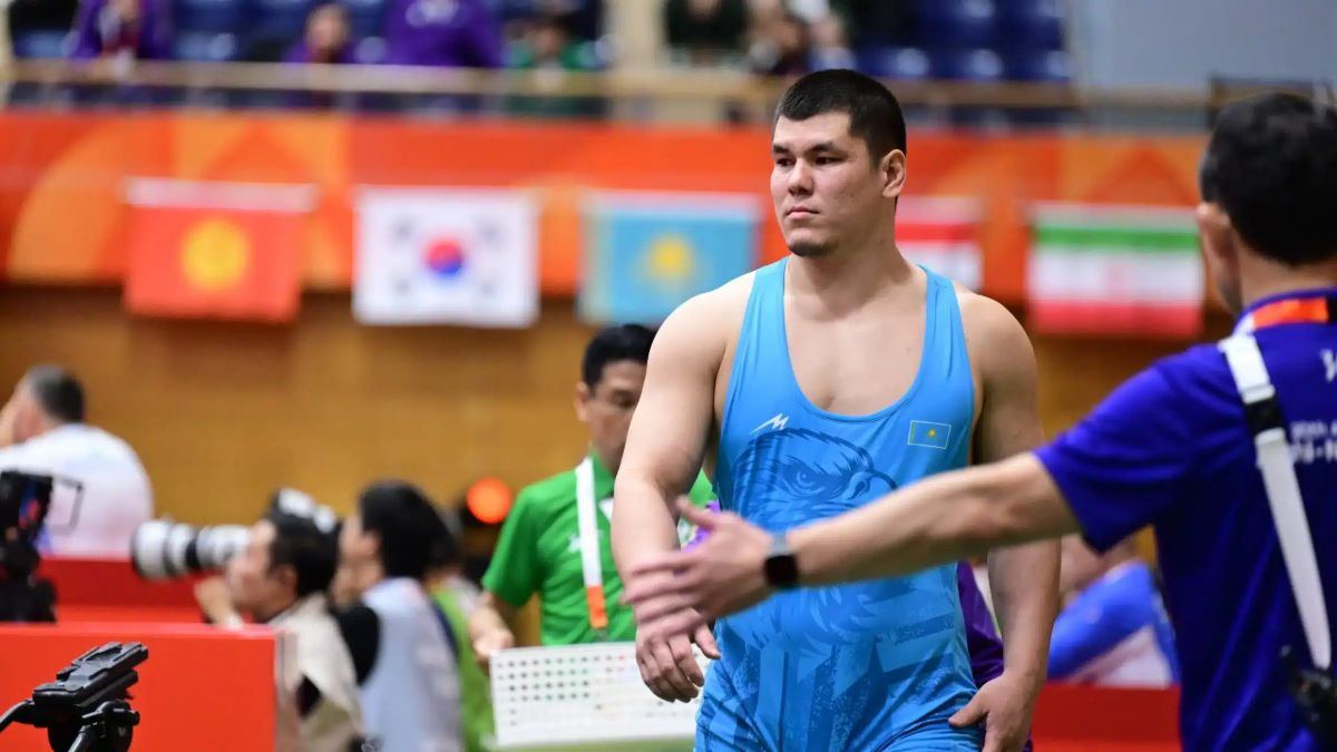 Олжас Сырлыбай остался без медали чемпионата мира в Астане