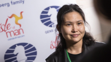 Бибисара Асаубаева победила чемпионку мира и стала лидером Большой Швейцарки