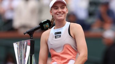 Елена Рыбакина обошла вторую ракетку мира по итогам сезона WTA