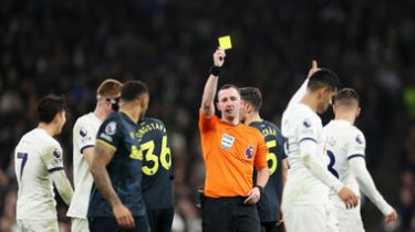 "Оранжевые карточки – нововведение неплохое": экс-арбитр ФИФА о том, как будут решаться спорные моменты