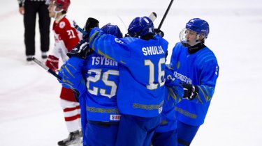 Молодежная сборная Казахстана по хоккею вновь вырвала победу на чемпионате мира
