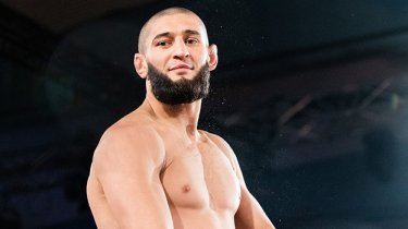 Известный боец UFC назвал Чимаева "бомжом"