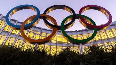 Украина просит МОК провести расследование в отношении 19 нейтральных спортсменов из России и Беларуси