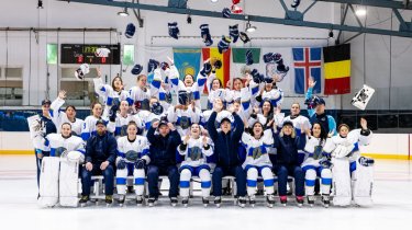 Женская команда Казахстана по хоккею выиграла все матчи на чемпионате мира